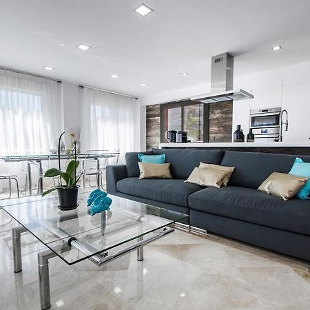 Апартаменты Gorgeous 170 Sq.M. Penthouse With Sea View Terraces Бенальмадена Экстерьер фото