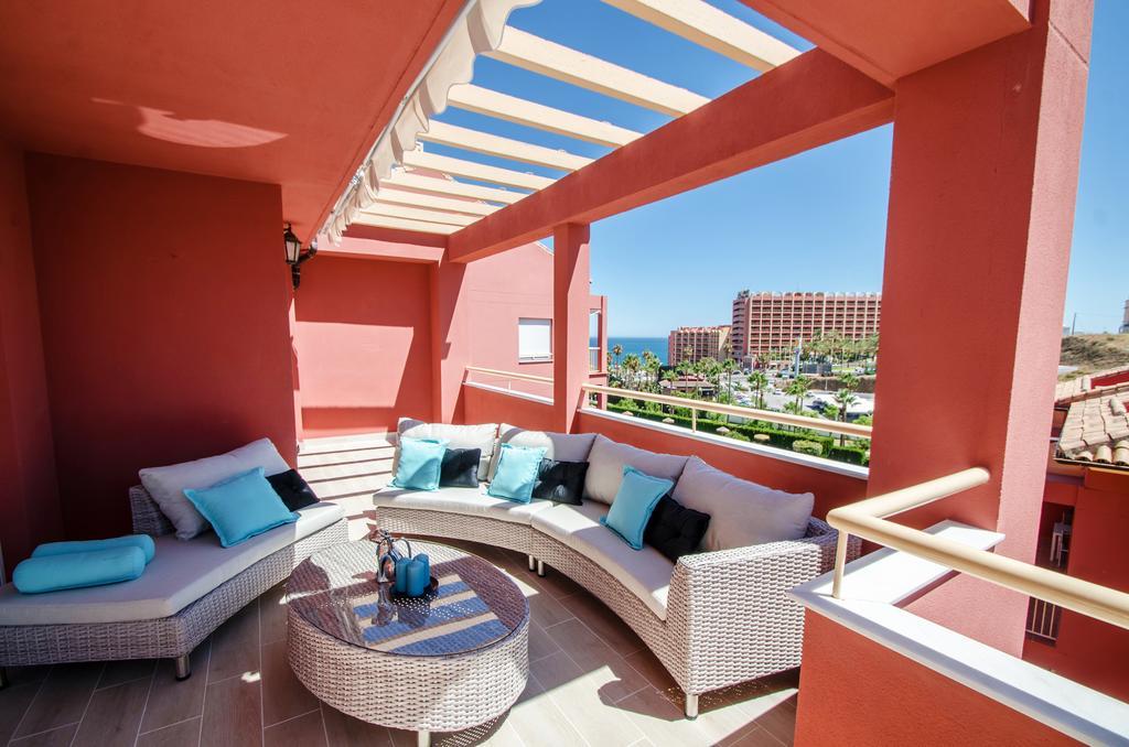 Апартаменты Gorgeous 170 Sq.M. Penthouse With Sea View Terraces Бенальмадена Экстерьер фото